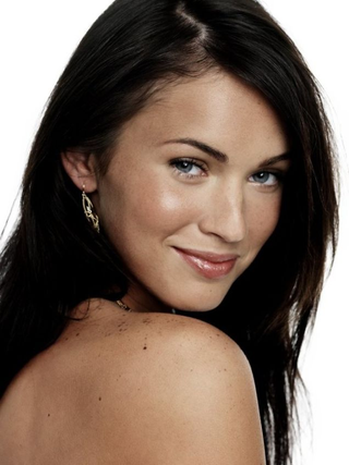 Illustration for article titled Megan Fox Mega Gallery 2